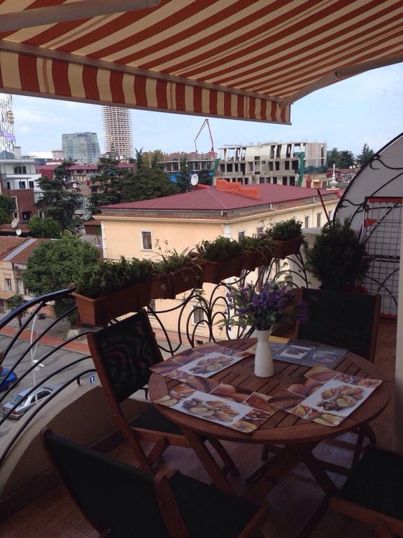 Apartment With Summer Terrace Batumi Zimmer foto