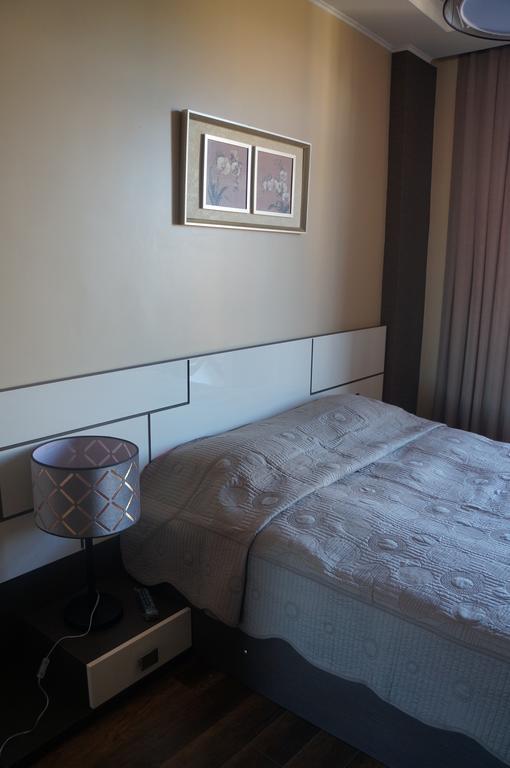 Apartment With Summer Terrace Batumi Zimmer foto