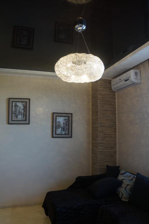 Apartment With Summer Terrace Batumi Zimmer foto